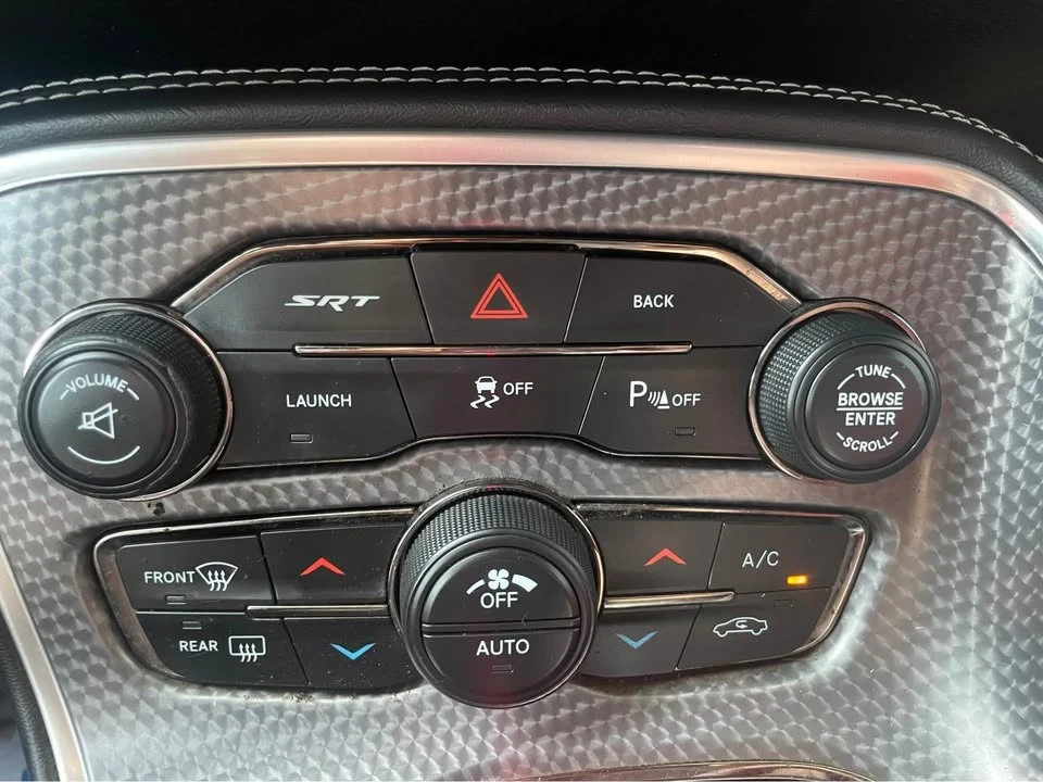 2016 Dodge Challenger SRT Hellcat 3rd Gen - Image 12 of 13