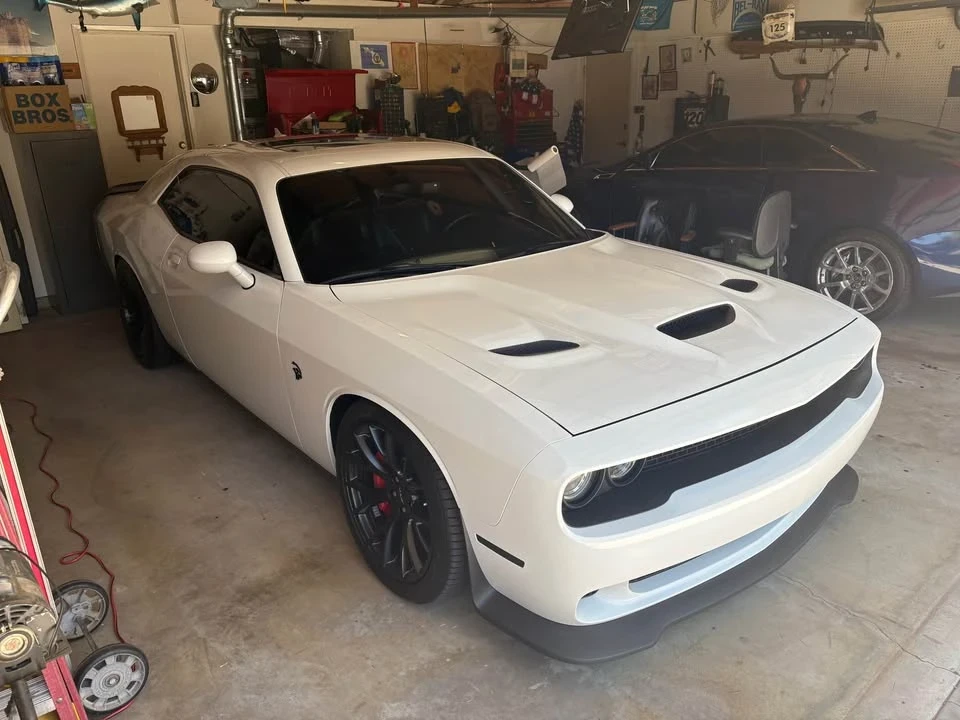 2016 Dodge Challenger SRT Hellcat 3rd Gen - Image 11 of 12