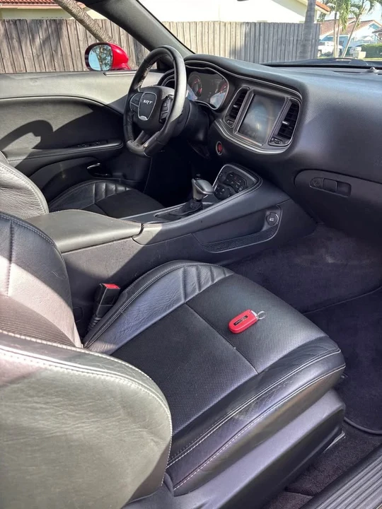 2016 Dodge Challenger SRT Hellcat 3rd Gen - Image 7 of 8