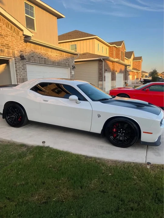 2016 Dodge Challenger SRT Hellcat 3rd Gen - Image 2 of 7