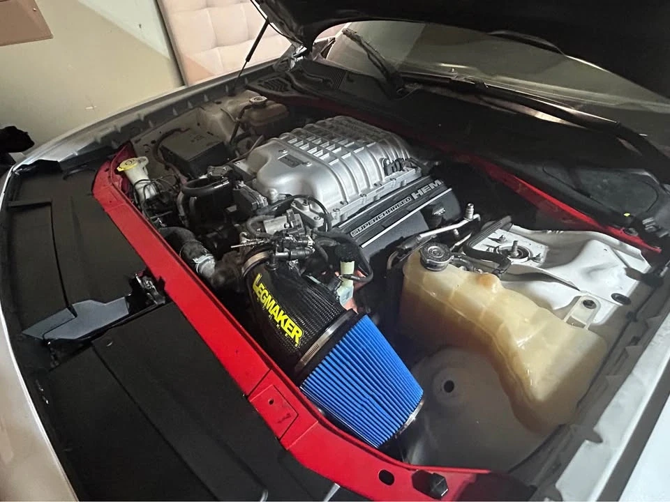 2016 Dodge Challenger SRT Hellcat 3rd Gen - Image 6 of 6