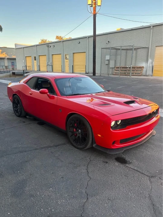 2016 Dodge Challenger SRT Hellcat 3rd Gen - Image 5 of 11