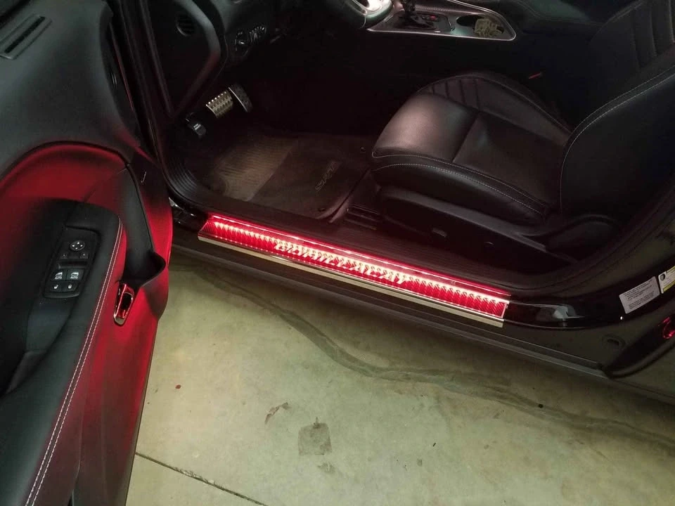 2016 Dodge Challenger SRT Hellcat 3rd Gen - Image 15 of 16