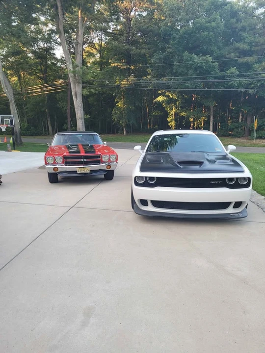 2016 Dodge Challenger SRT Hellcat 3rd Gen - Image 2 of 9