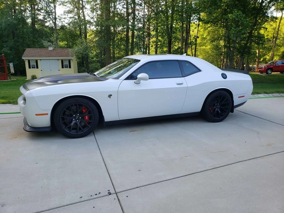 2016 Dodge Challenger SRT Hellcat 3rd Gen - Image 7 of 9