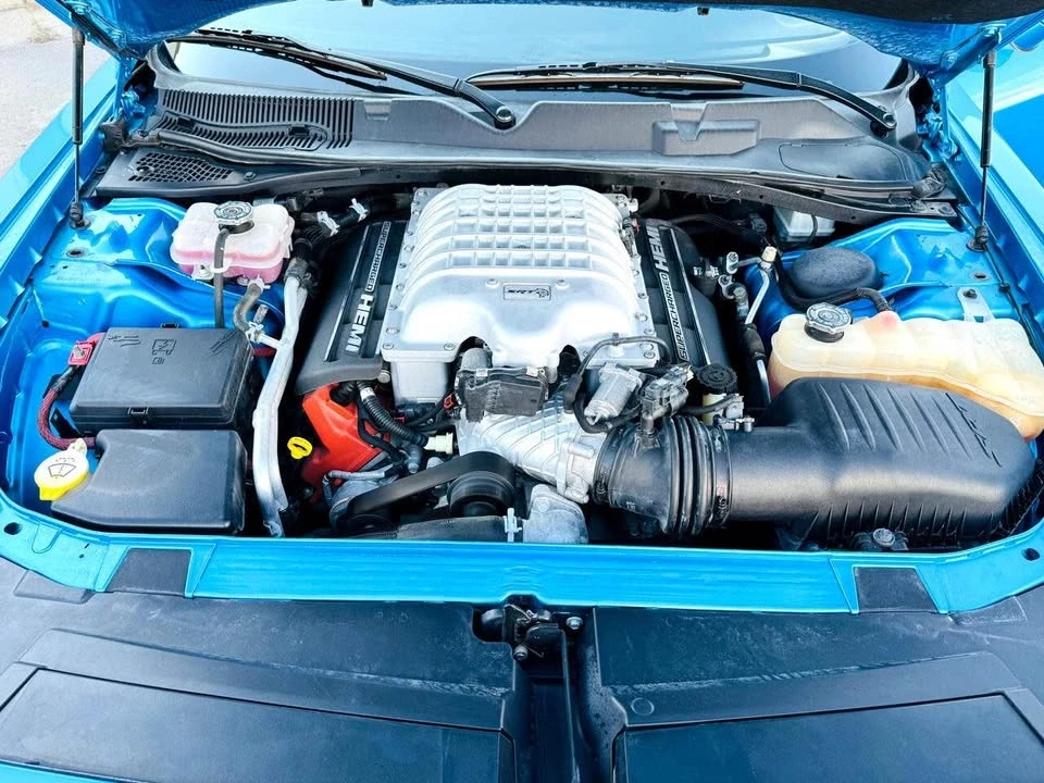 2016 Dodge Challenger SRT Hellcat 3rd Gen - Image 19 of 19