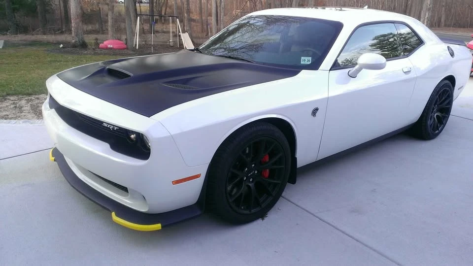 2016 Dodge Challenger SRT Hellcat 3rd Gen - Image 8 of 9