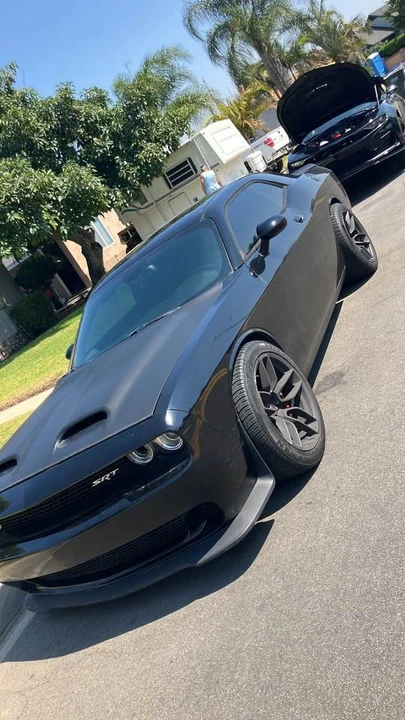 2016 Dodge Challenger SRT Hellcat 3rd Gen - Image 3 of 8