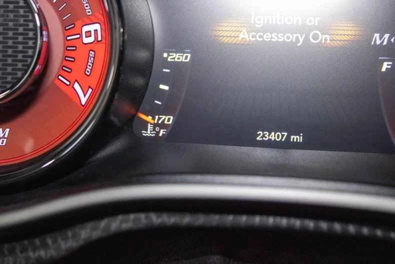 2016 Dodge Challenger SRT Hellcat 3rd Gen - Image 14 of 18
