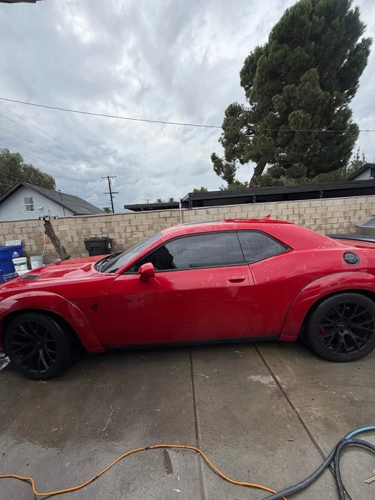2016 Dodge Challenger SRT Hellcat 3rd Gen - Image 5 of 8