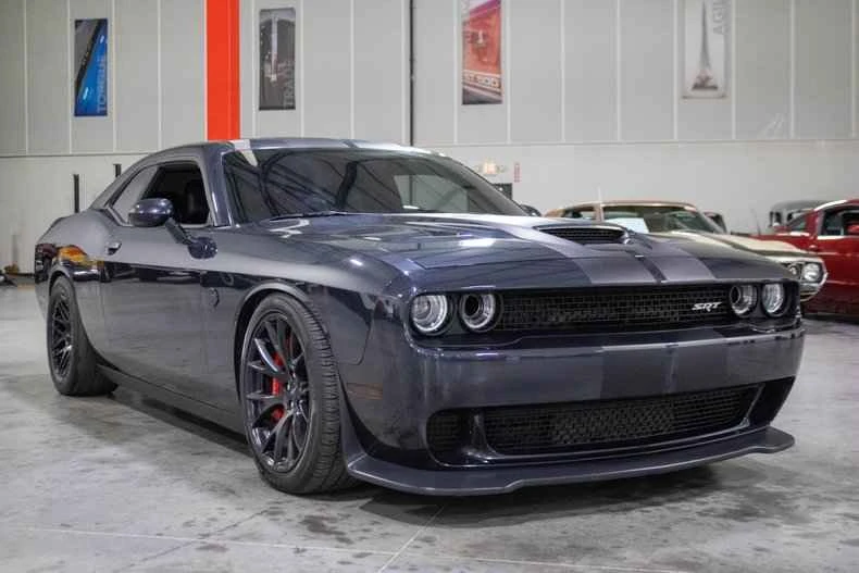 2016 Dodge Challenger SRT Hellcat 3rd Gen - Image 4 of 18