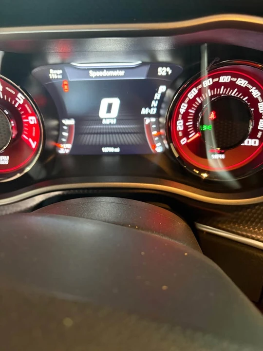 2016 Dodge Challenger SRT Hellcat 3rd Gen - Image 9 of 9