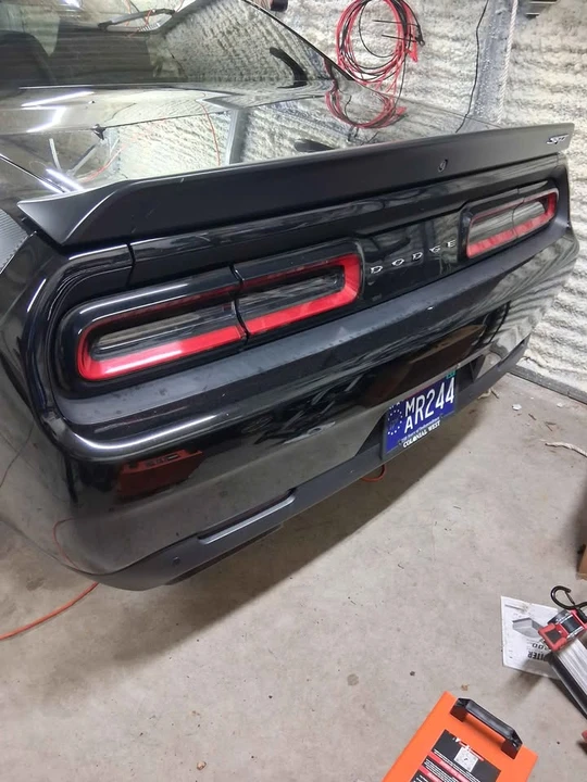 2016 Dodge Challenger SRT Hellcat 3rd Gen - Image 12 of 13
