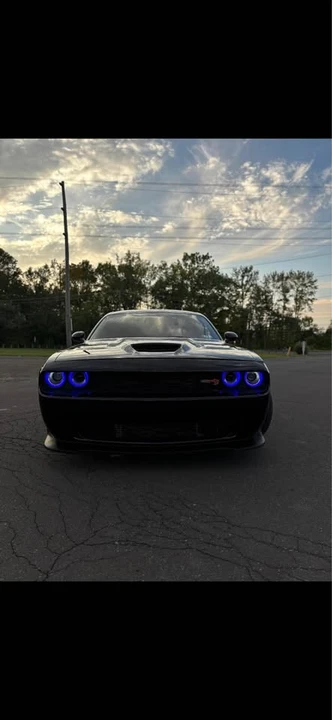 2016 Dodge Challenger SRT Hellcat 3rd Gen - Image 2 of 12