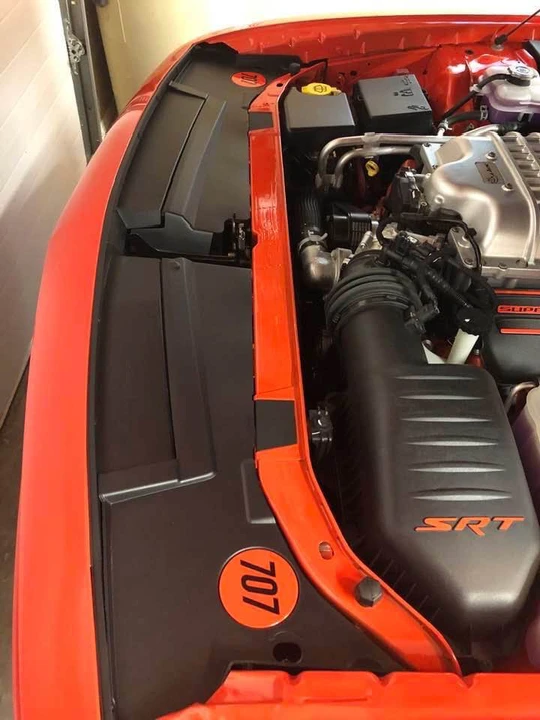 2016 Dodge Challenger SRT Hellcat 3rd Gen - Image 8 of 11