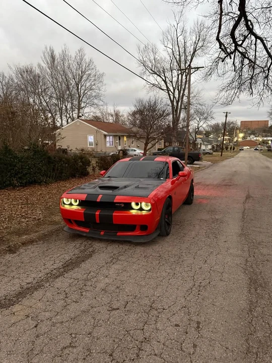2016 Dodge Challenger SRT Hellcat 3rd Gen - Image 2 of 9
