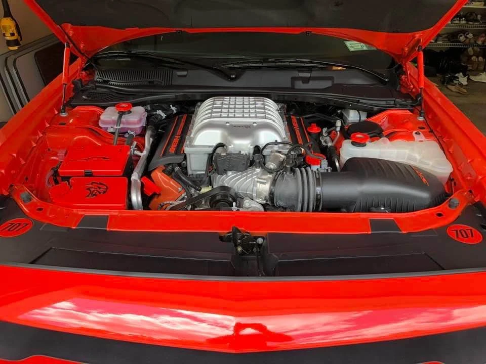 2016 Dodge Challenger SRT Hellcat 3rd Gen - Image 10 of 11
