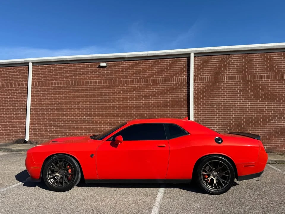 2016 Dodge Challenger SRT Hellcat 3rd Gen - Image 5 of 14