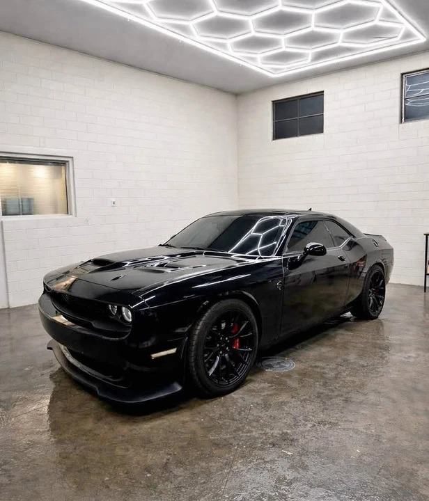 2016 Dodge Challenger SRT Hellcat 3rd Gen - Image 2 of 3