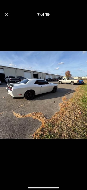 2016 Dodge Challenger SRT Hellcat 3rd Gen - Image 12 of 16