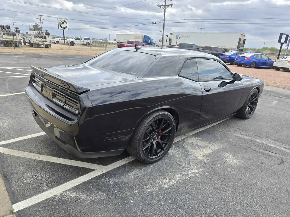 2016 Dodge Challenger SRT Hellcat 3rd Gen - Image 5 of 15