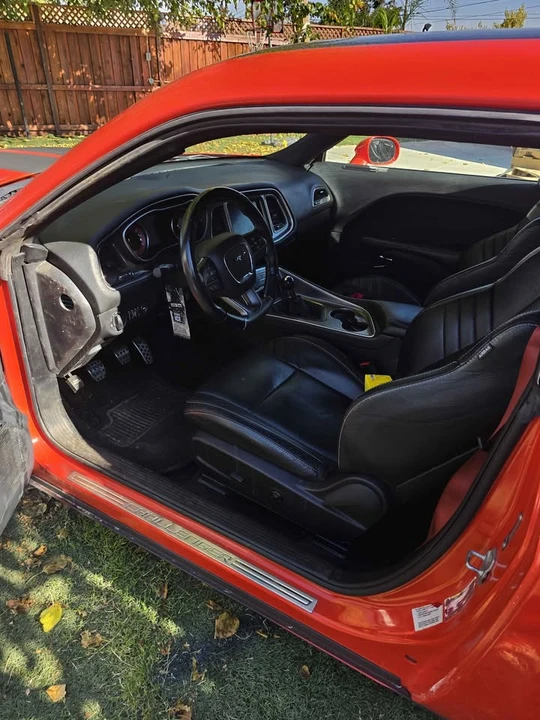 2016 Dodge Challenger SRT Hellcat 3rd Gen - Image 4 of 4