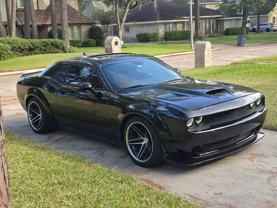 2016 Dodge Challenger SRT8 & 392 3rd Gen - Image 3 of 17