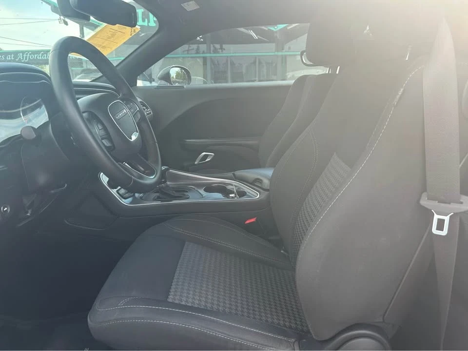 2016 Dodge Challenger 3rd Gen - Image 7 of 9