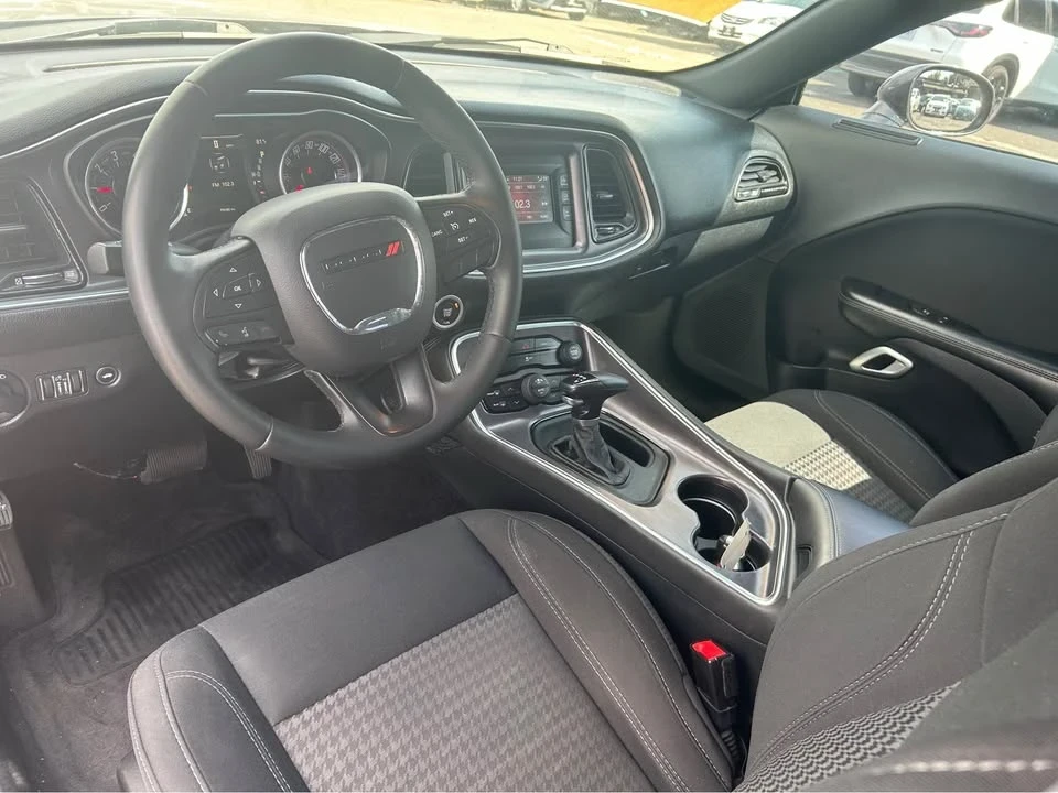 2016 Dodge Challenger 3rd Gen - Image 8 of 9