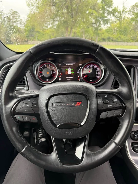 2016 Dodge Challenger 3rd Gen - Image 15 of 17