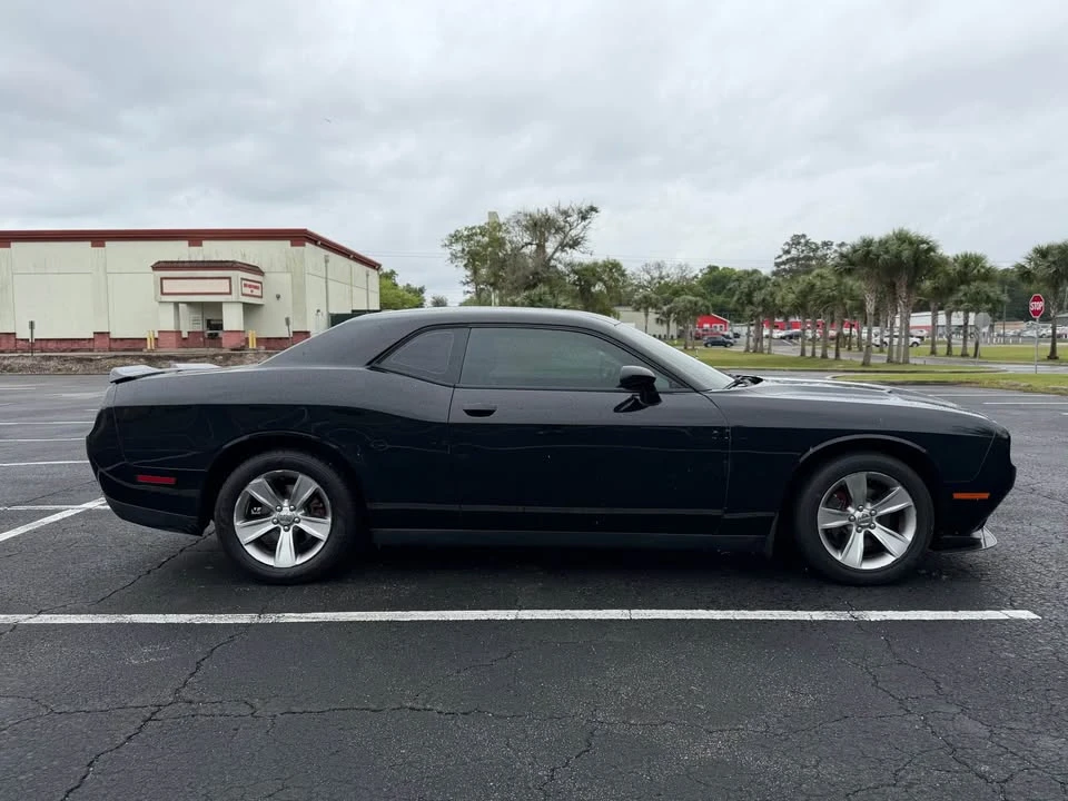 2016 Dodge Challenger 3rd Gen - Image 16 of 17