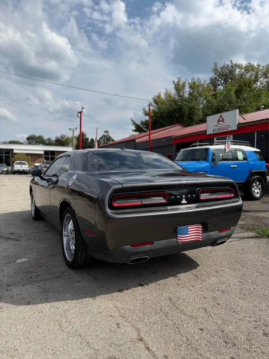 2016 Dodge Challenger 3rd Gen - Image 2 of 7
