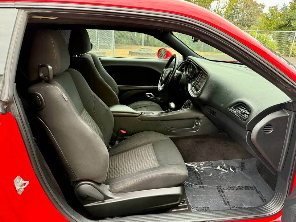 2016 Dodge Challenger 3rd Gen - Image 14 of 16