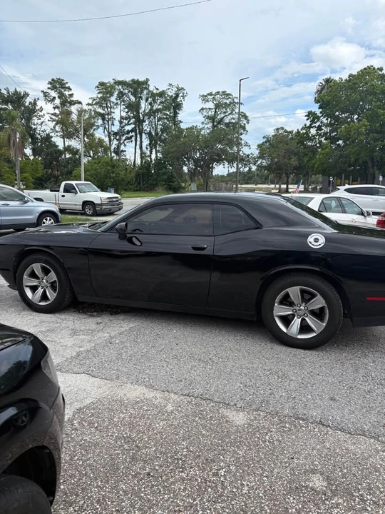 2016 Dodge Challenger 3rd Gen - Image 3 of 12