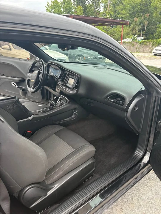 2016 Dodge Challenger 3rd Gen - Image 8 of 12