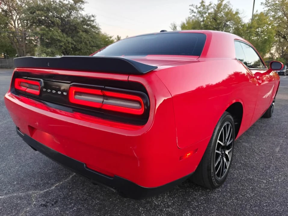 2016 Dodge Challenger 3rd Gen - Image 5 of 9