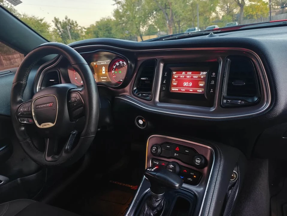 2016 Dodge Challenger 3rd Gen - Image 8 of 9