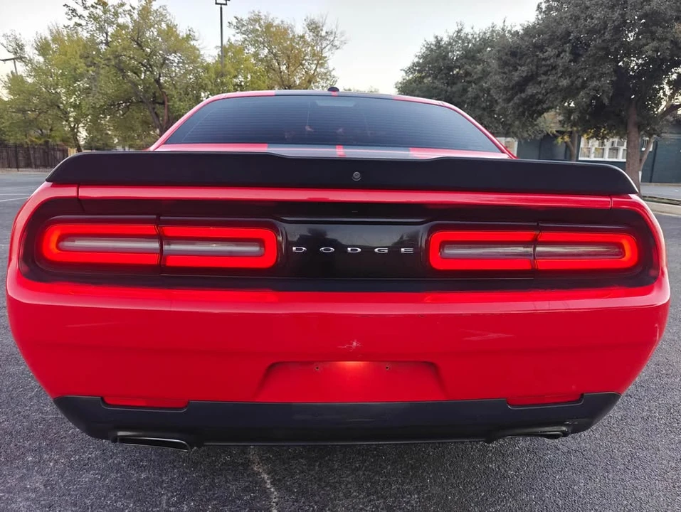 2016 Dodge Challenger 3rd Gen - Image 2 of 9