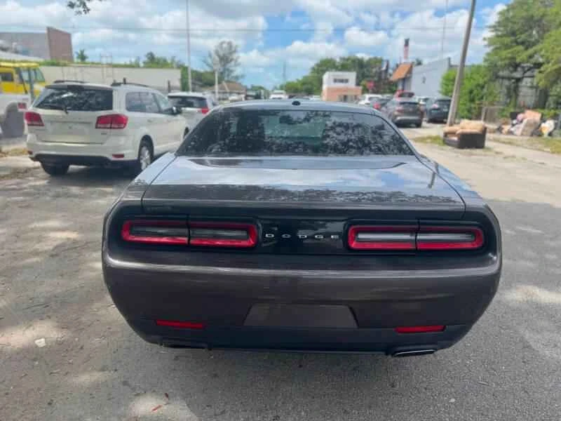 2016 Dodge Challenger 3rd Gen - Image 4 of 11