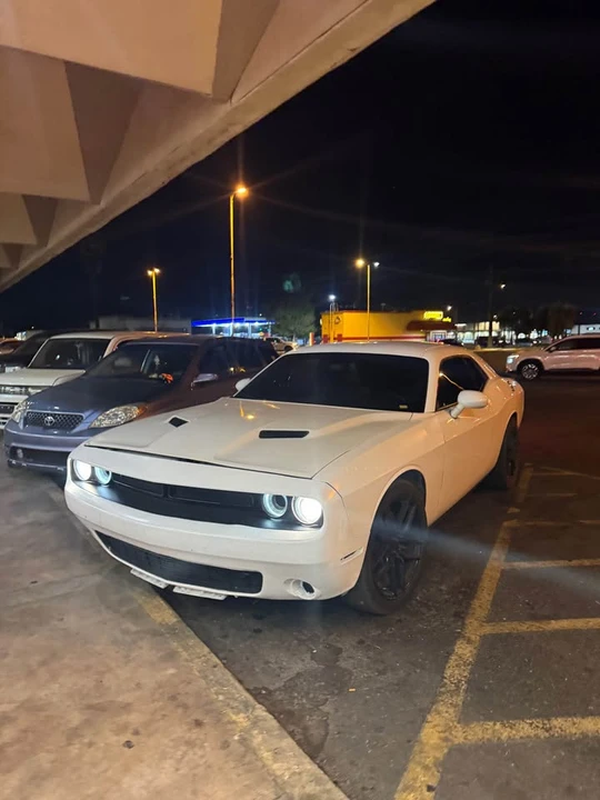 2016 Dodge Challenger 3rd Gen - Image 2 of 18