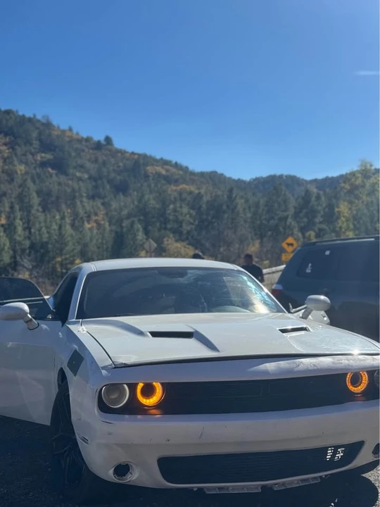 2016 Dodge Challenger 3rd Gen - Image 5 of 18