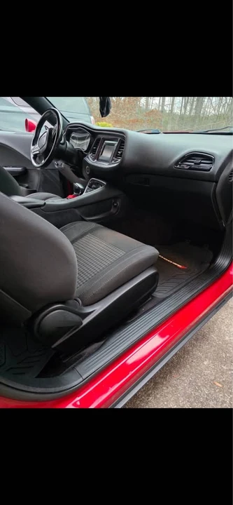 2016 Dodge Challenger 3rd Gen - Image 11 of 14