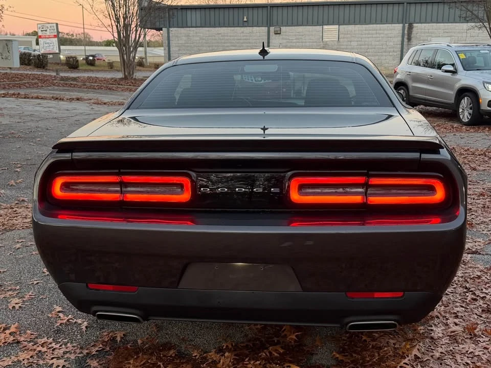 2016 Dodge Challenger 3rd Gen - Image 5 of 10