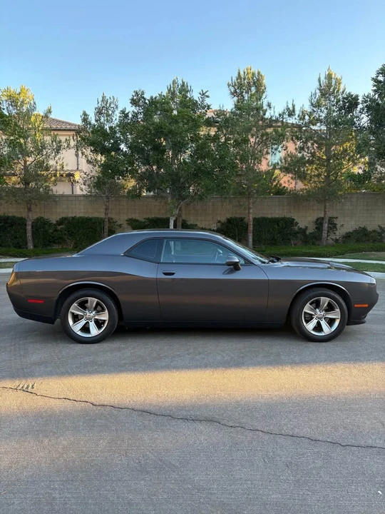 2016 Dodge Challenger 3rd Gen - Image 3 of 20