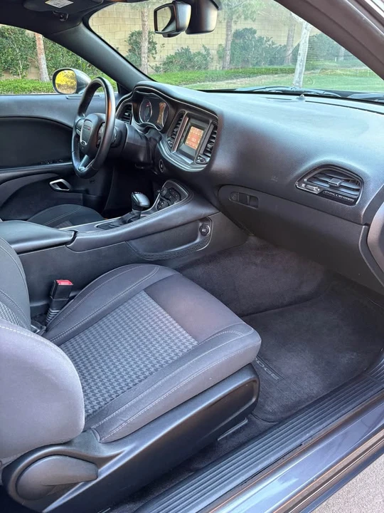 2016 Dodge Challenger 3rd Gen - Image 11 of 20