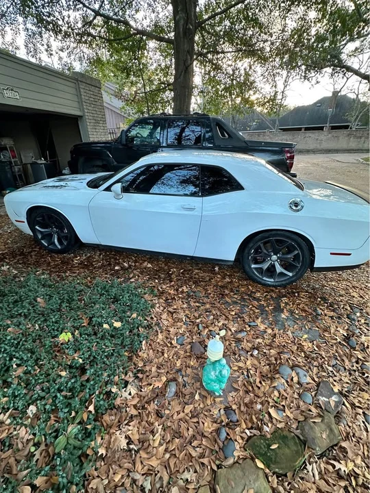 2016 Dodge Challenger 3rd Gen - Image 4 of 11