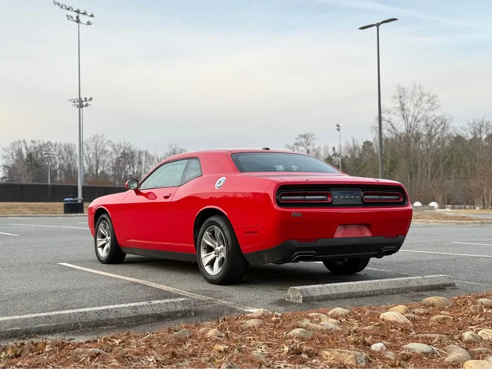 2016 Dodge Challenger 3rd Gen - Image 4 of 18