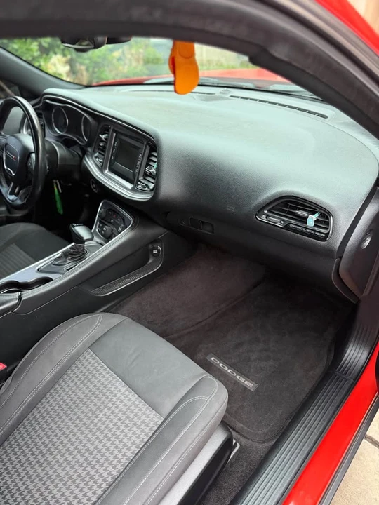 2016 Dodge Challenger 3rd Gen - Image 7 of 13