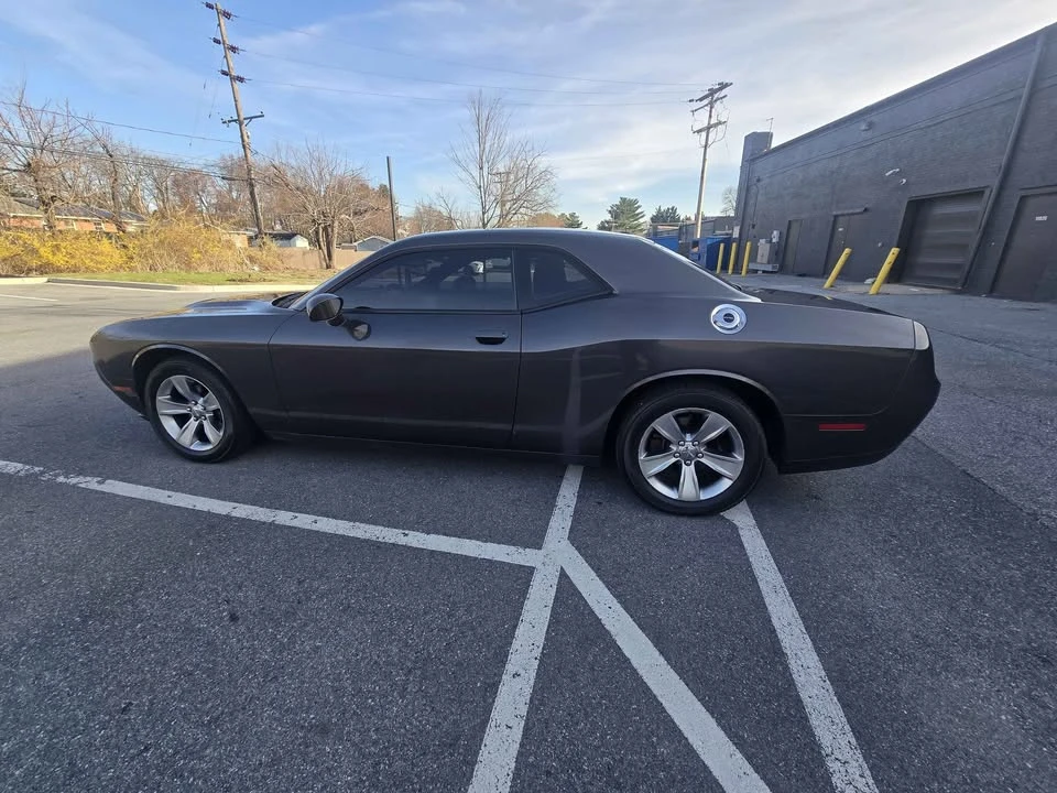 2016 Dodge Challenger 3rd Gen - Image 3 of 8