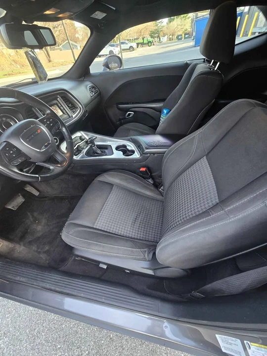 2016 Dodge Challenger 3rd Gen - Image 7 of 8